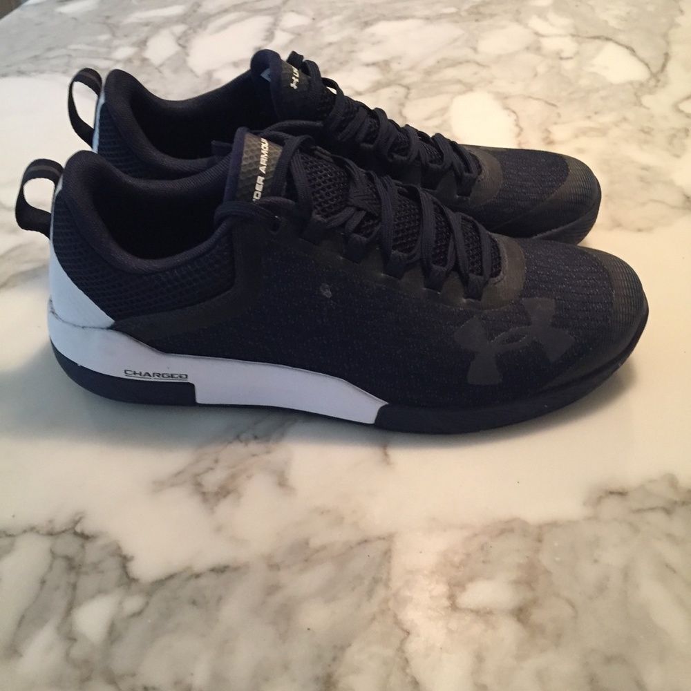 Under Armour Charged Sneaker - Men's 11.5 Navy